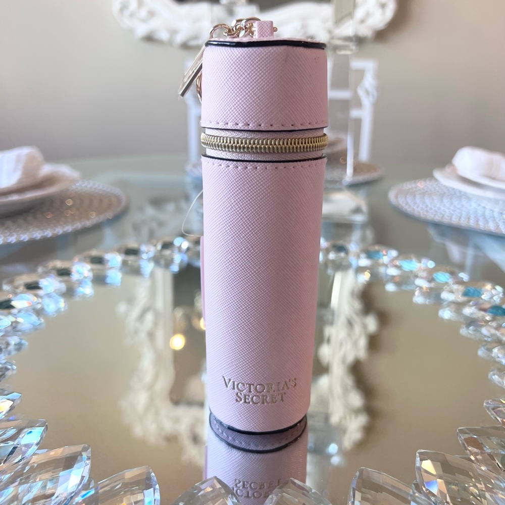 ✨Victoria’s Secret VS Pink Keychain Rollerball Perfume Travel Case Lipgloss NEW - Picture 5 of 5